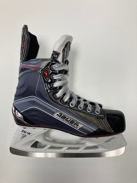 BAUER X700 Hockey Skates